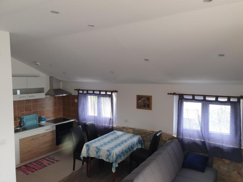 Penthouse Prvic Luka Apartment ภายนอก รูปภาพ